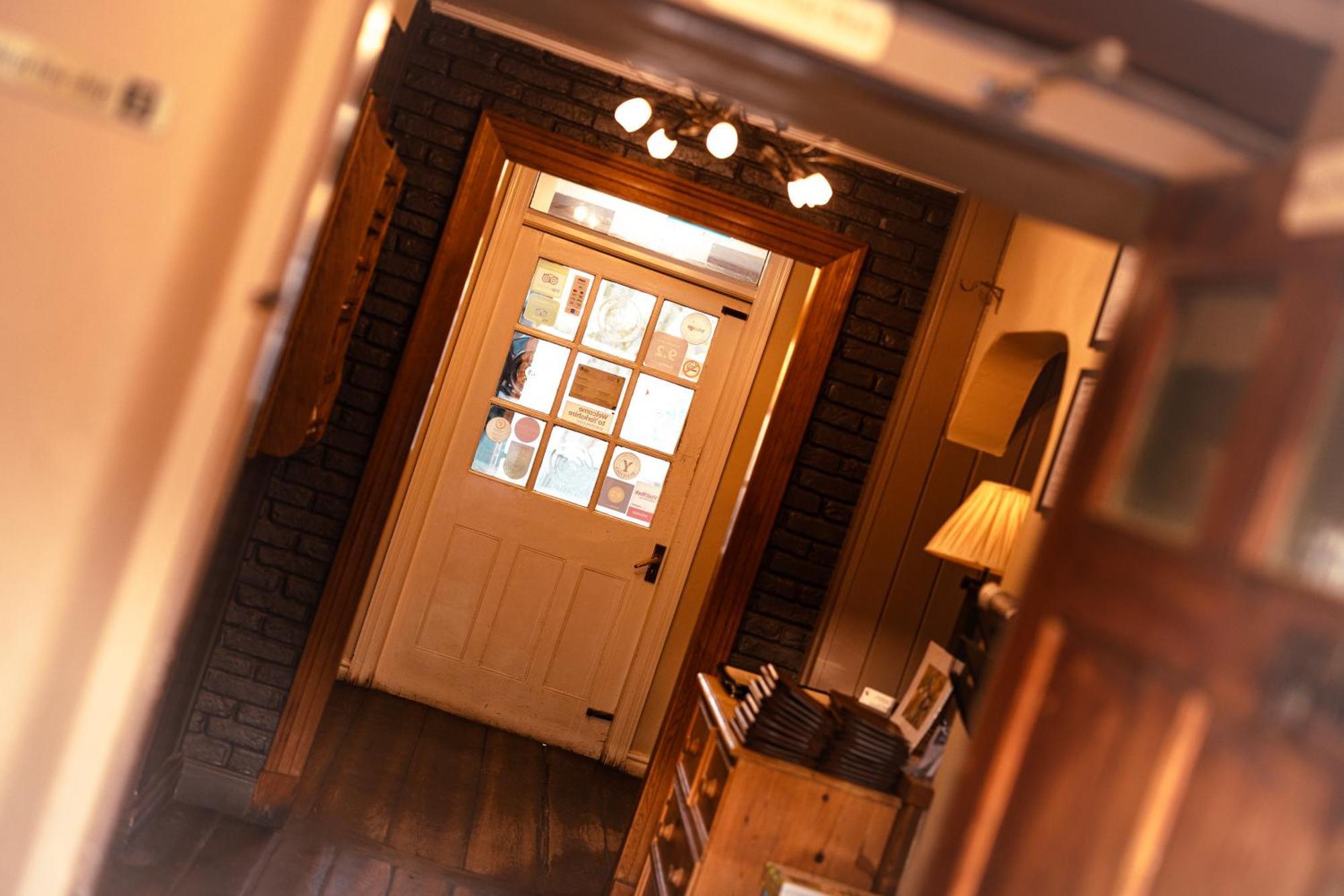 The Fairfax Arms Inn 4*